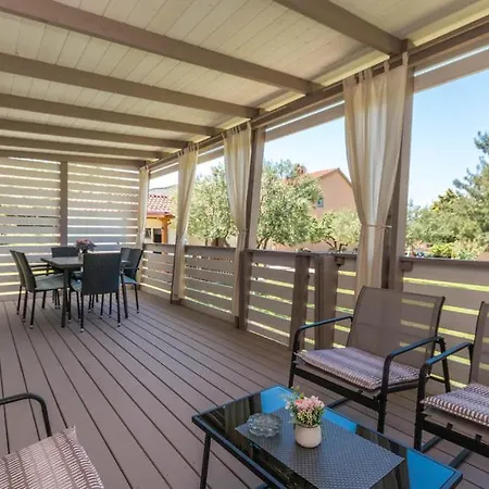 Apartmani Miluska Sveti Filip i Jakov Extérieur photo