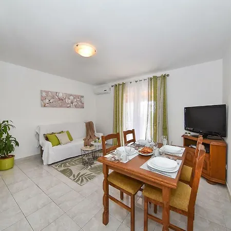 Apartmani Miluska Sveti Filip i Jakov Extérieur photo