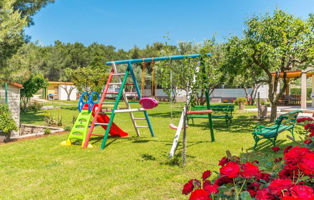 Apartment Miluska Sveti Filip i Jakov